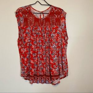 ✨maurices red patterned top✨